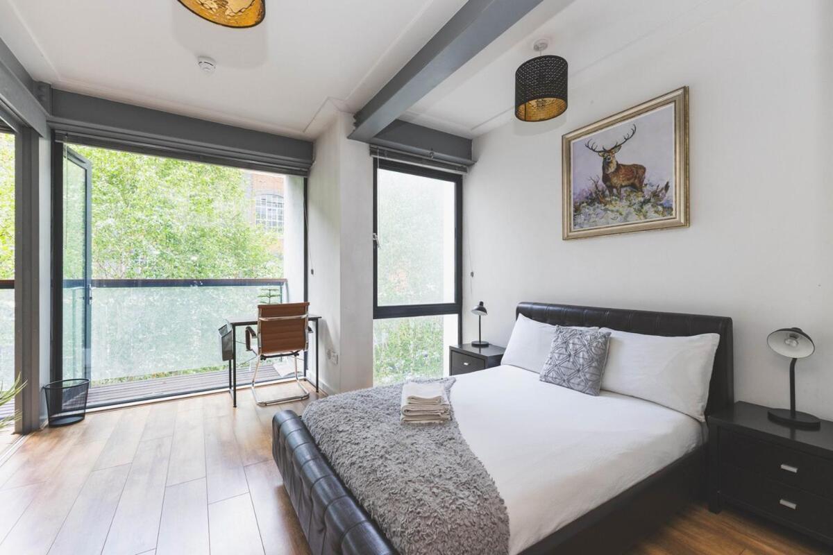 2Bed Stratford Apt With Easy Access To Central London, O2, Excel, Parking Nearby Buitenkant foto