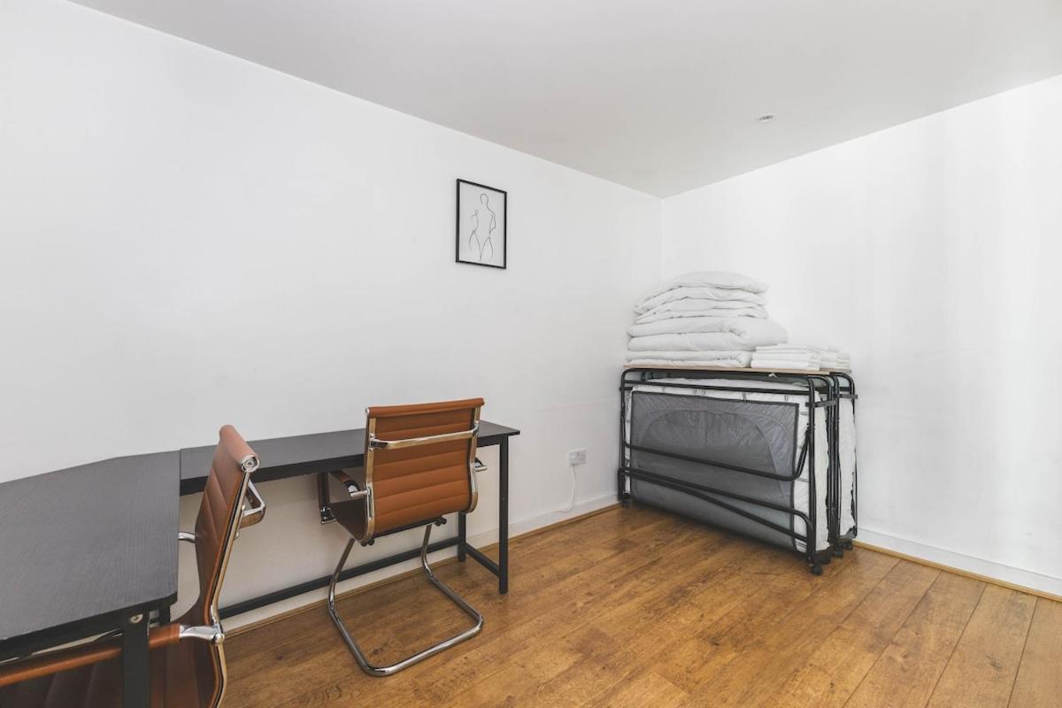 2Bed Stratford Apt With Easy Access To Central London, O2, Excel, Parking Nearby Buitenkant foto